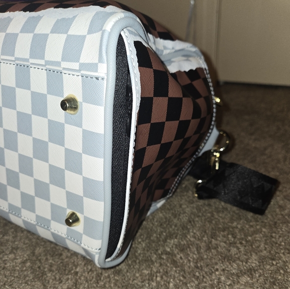 NWT Sprayground Shark Legacy Mini Duffle Bag - Picture 9 of 16